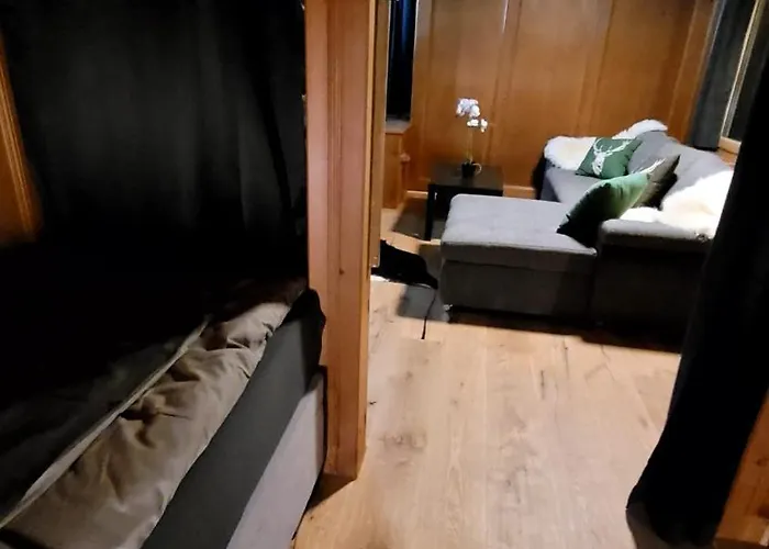 Fewo's Und Apartment's Blaues Haus *