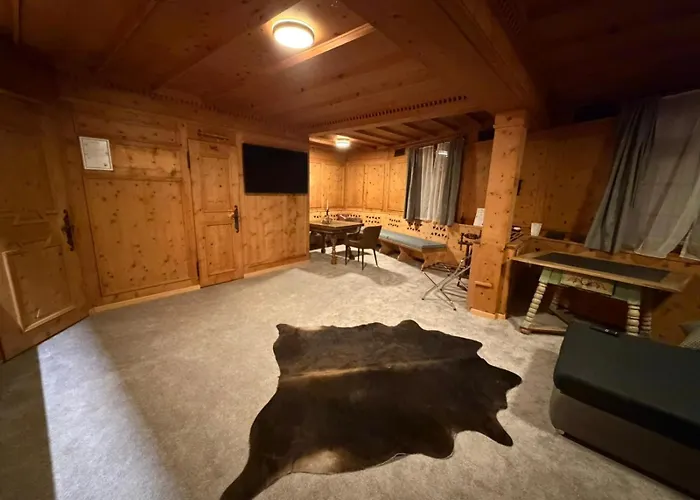 Fewo's Und Apartment's Blaues Haus Apartment Davos