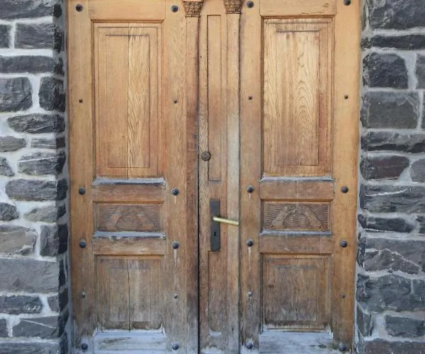 Fewo's Und Apartment's Blaues Haus Давос