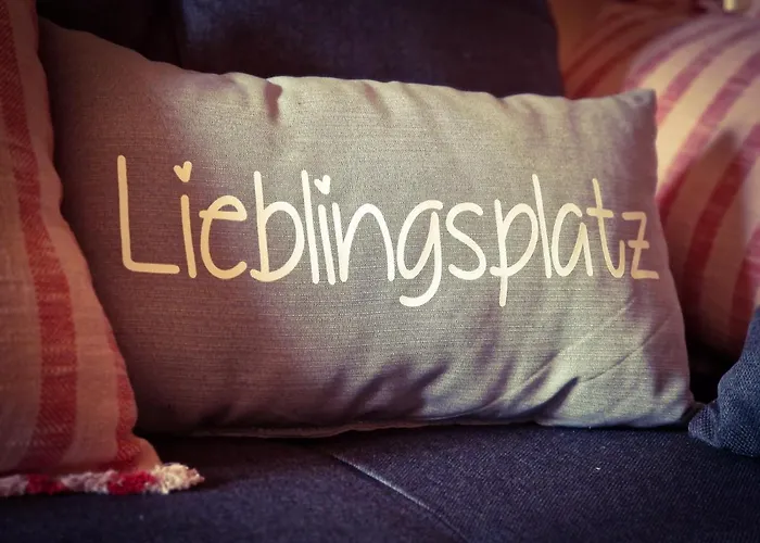 Fewo's Und Apartment's Blaues Haus * Давос