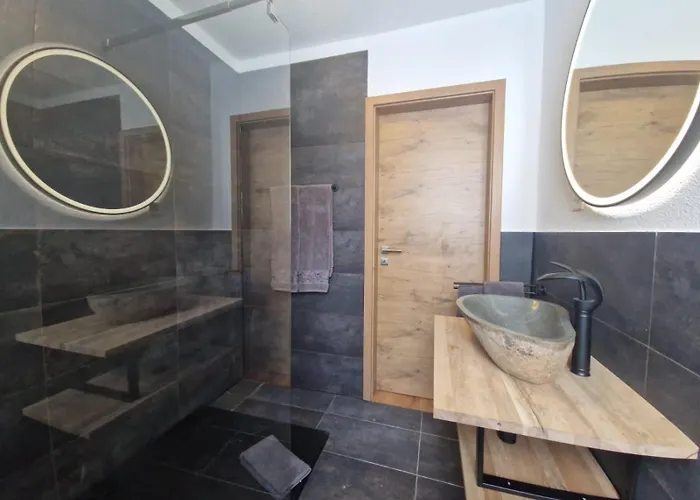 Апартаменты Fewo's Und Apartment's Blaues Haus Давос