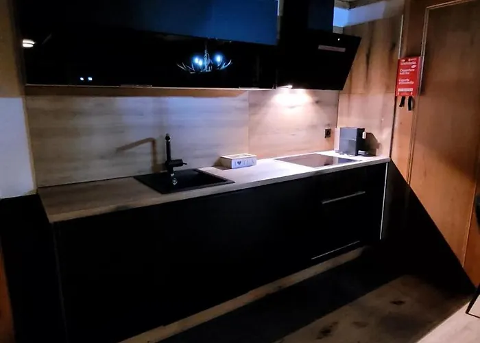 Fewo's Und Apartment's Blaues Haus Давос